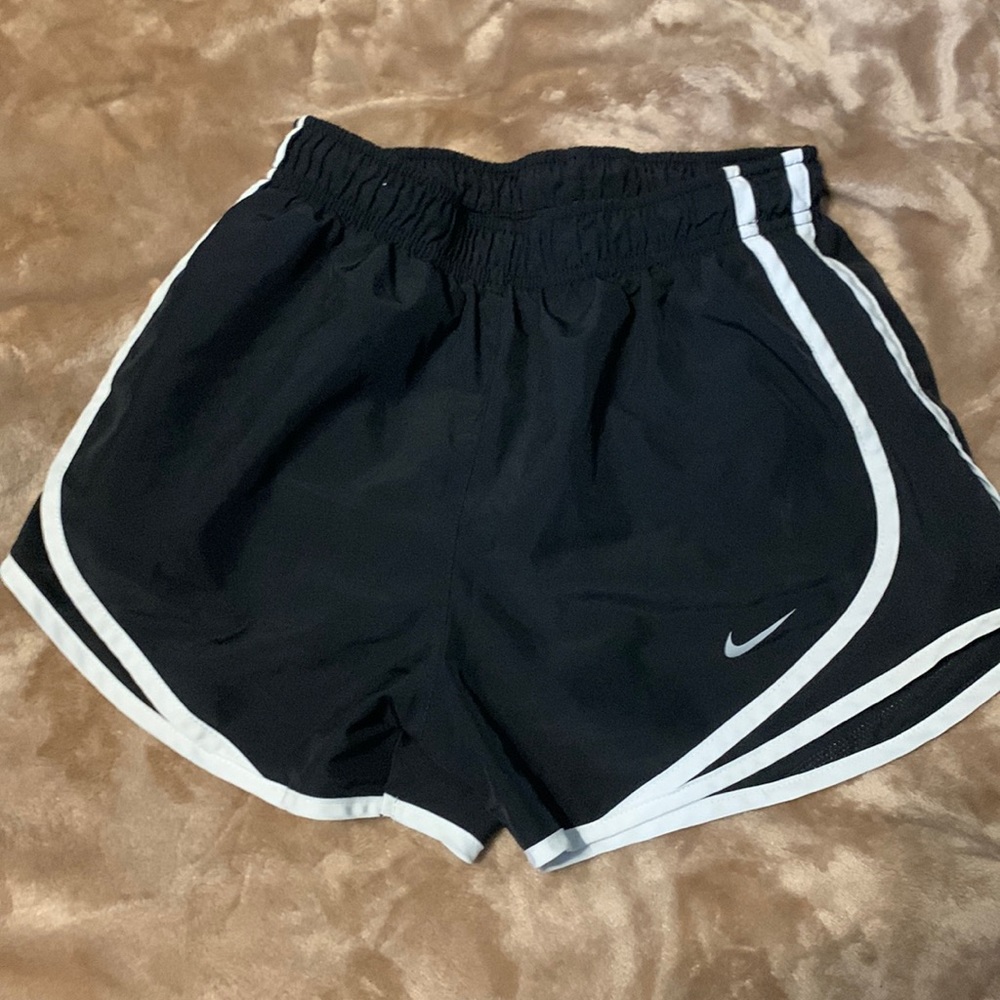 xs dry-fit nike shorts